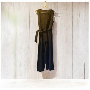 Vince Camuto Classic Black Sleeveless Jumpsuit